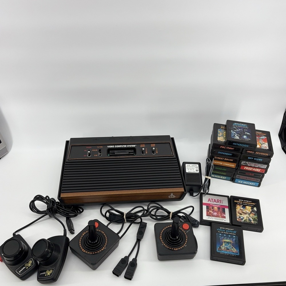 Atari 2600A 4-Switch Gaming Console System with Game Lot 19 Games Read Ds! - Picture 16 of 16